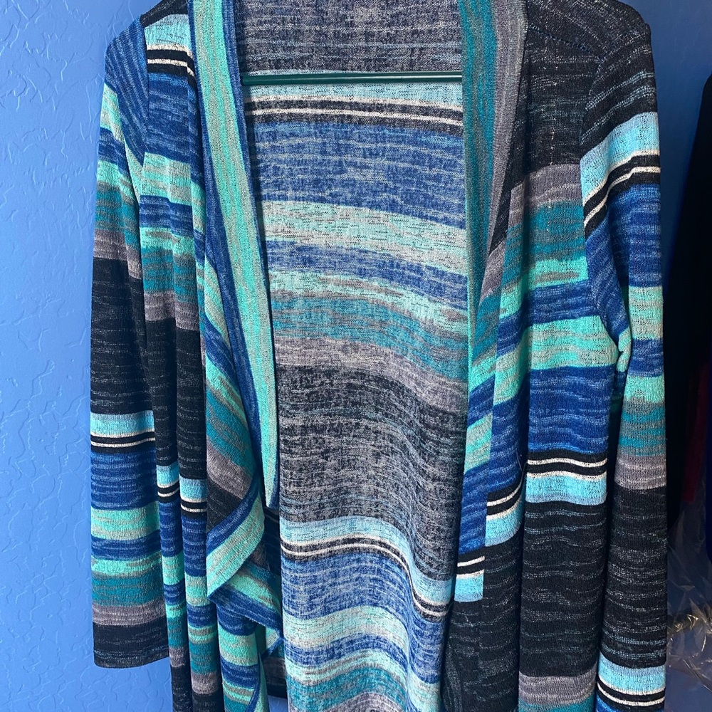 Blue hues cardigan
